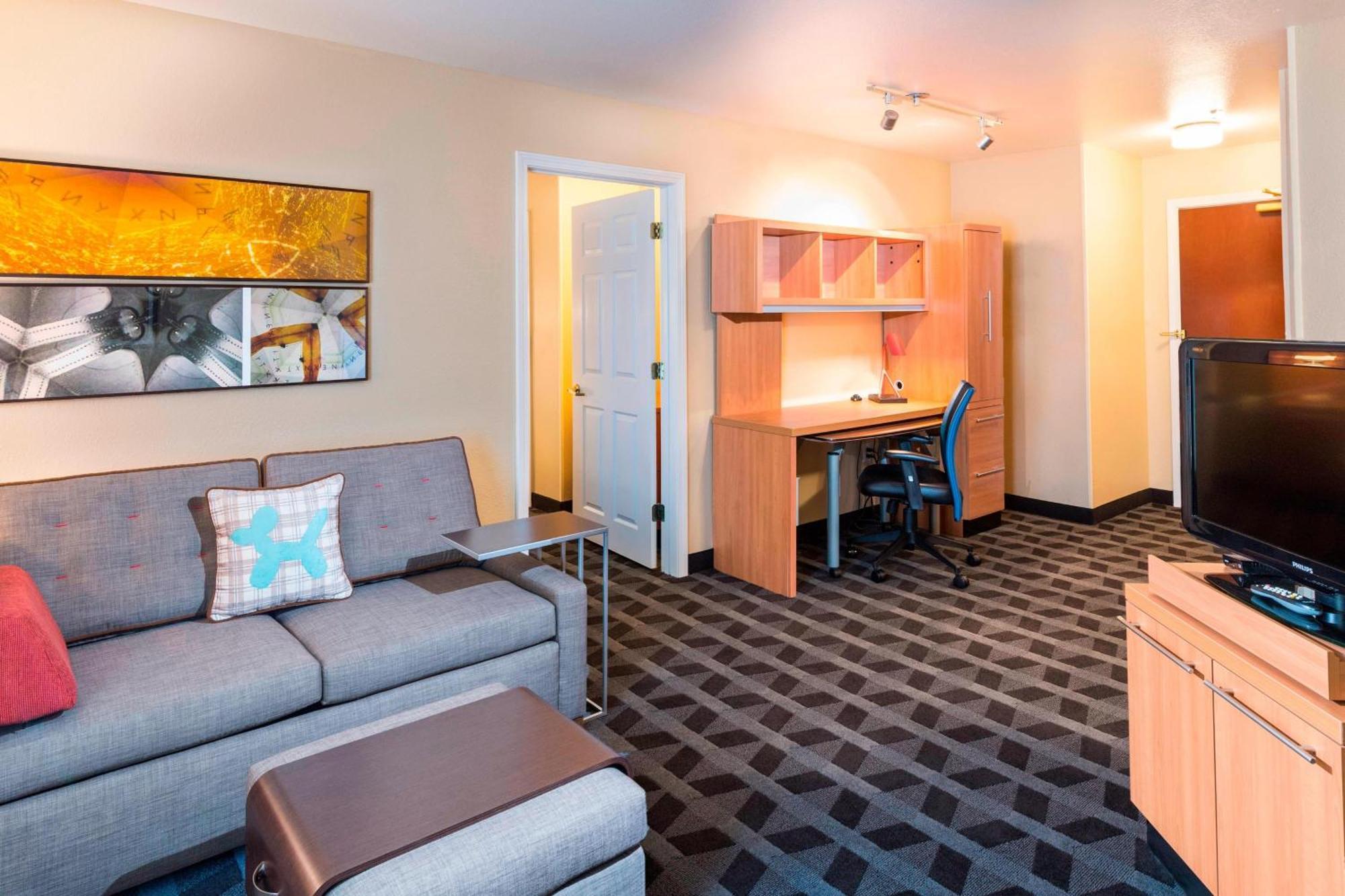 Towneplace Suites By Marriott Atlanta Кеннесо Экстерьер фото