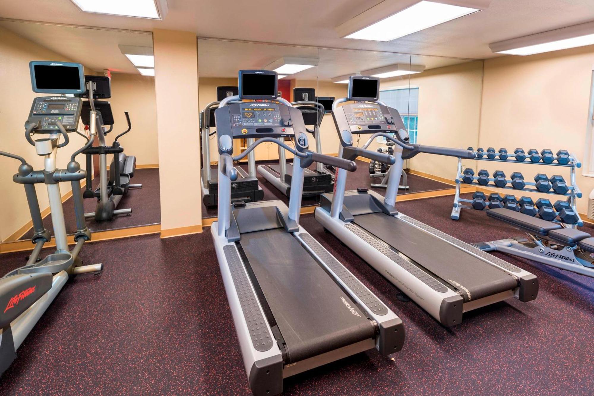 Towneplace Suites By Marriott Atlanta Кеннесо Экстерьер фото