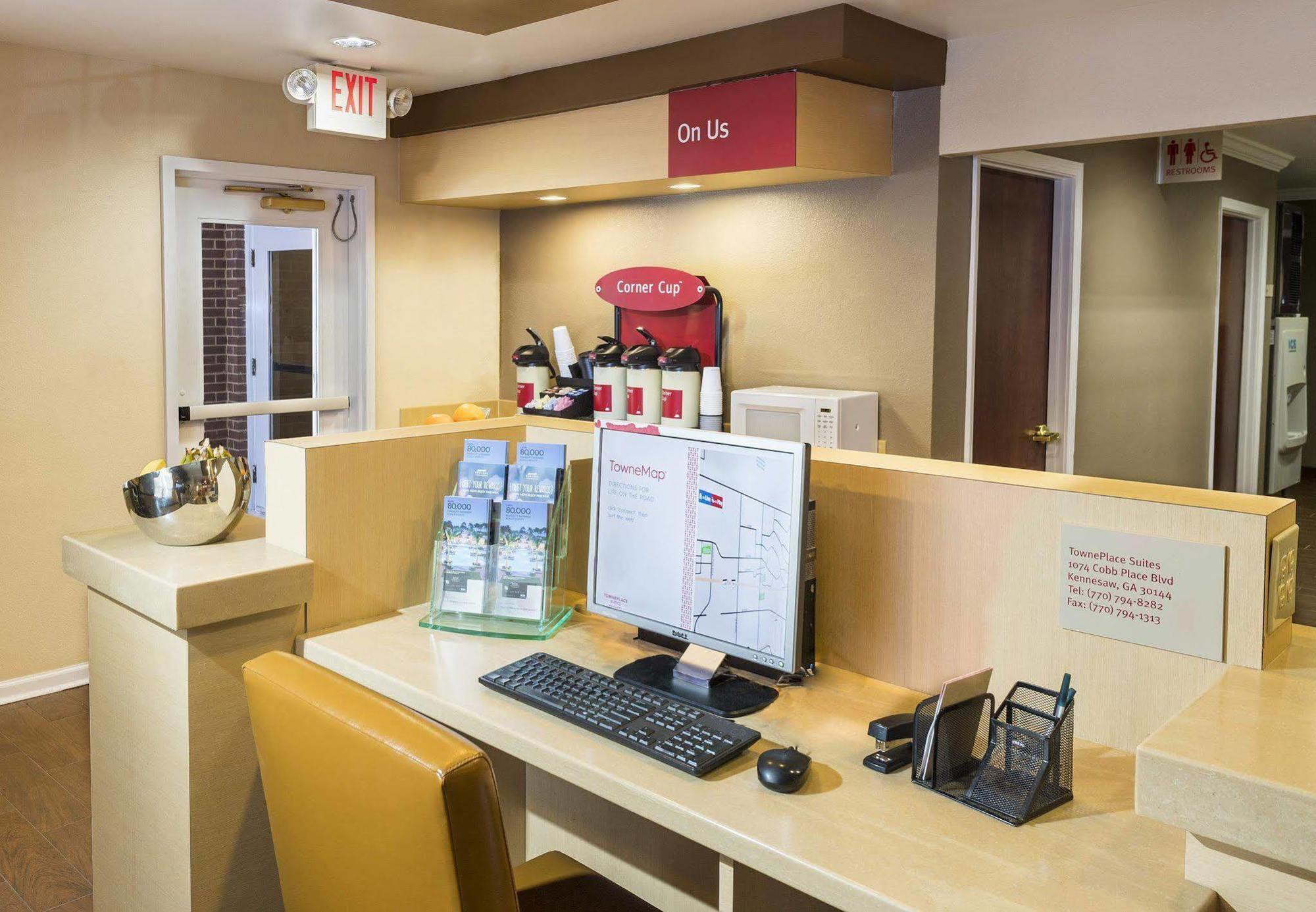 Towneplace Suites By Marriott Atlanta Кеннесо Экстерьер фото